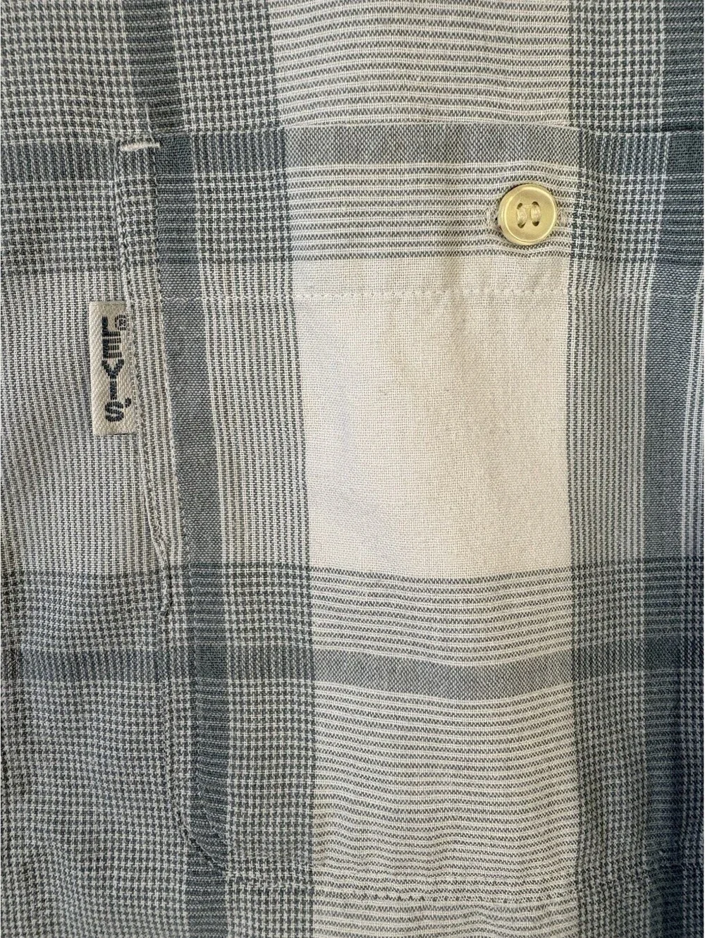 Vintage Levis Silver Label Mens L Plaid Button Up Shirt Blue Gray Cotton 90s